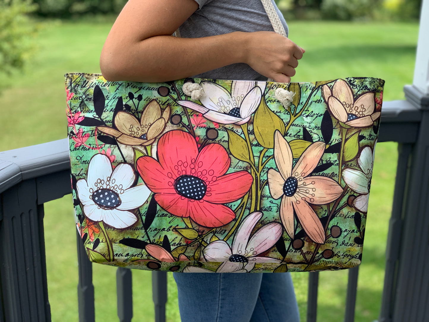The Cailey Weekender Bag